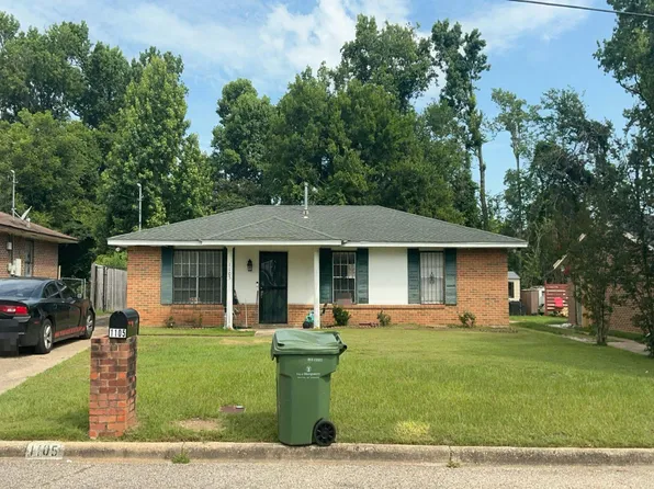 1105 Oakbrook Dr, Montgomery, AL 36110