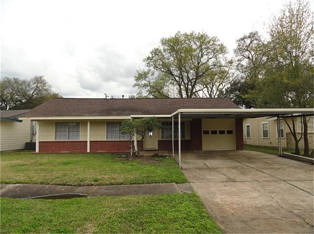 1st image of 3320 Thornwood Dr