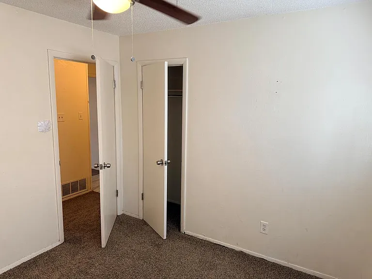 4425 Humble Ave — Photo 16