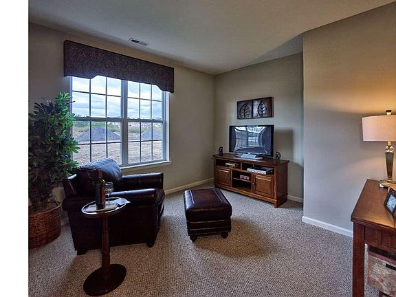 5th image of 15145 Wildflower Way