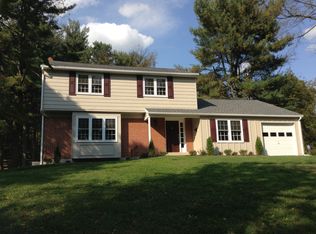 64 Woodhill Ct, Newark, DE 19711