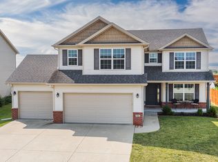 1707 Flagstone Dr, Normal, IL 61761