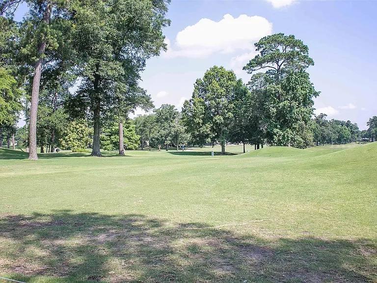 12900 Walden Rd #220B — Photo 32