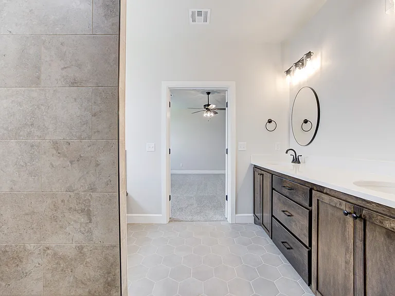 10421 SW 51st St — Photo 27