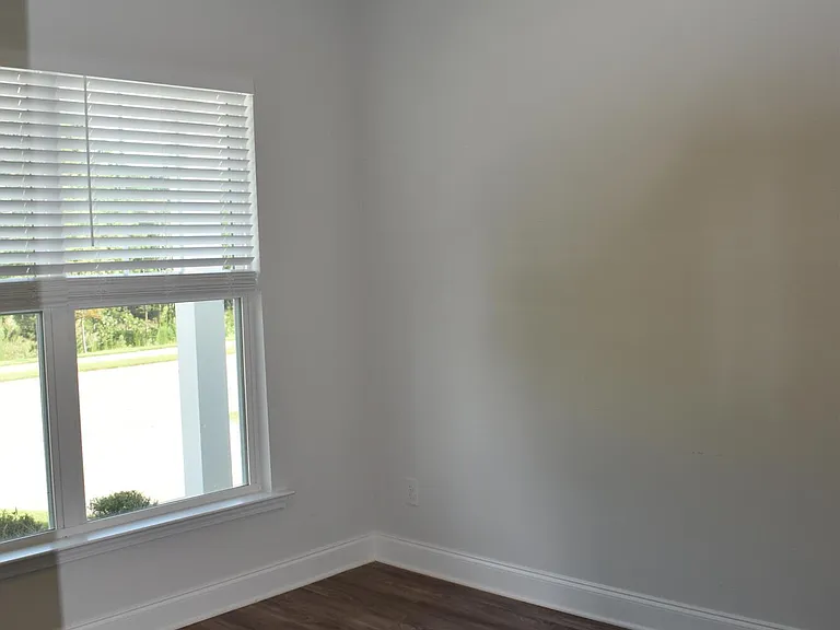 4354 Beautiful Pond Park — Photo 3