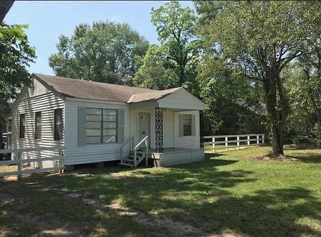 1st image of 8168 Old Highway 171
