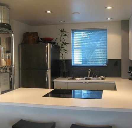 4th image of 3301 NE 5th Ave APT 303