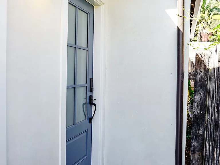932 W Mission St #B — Photo 10