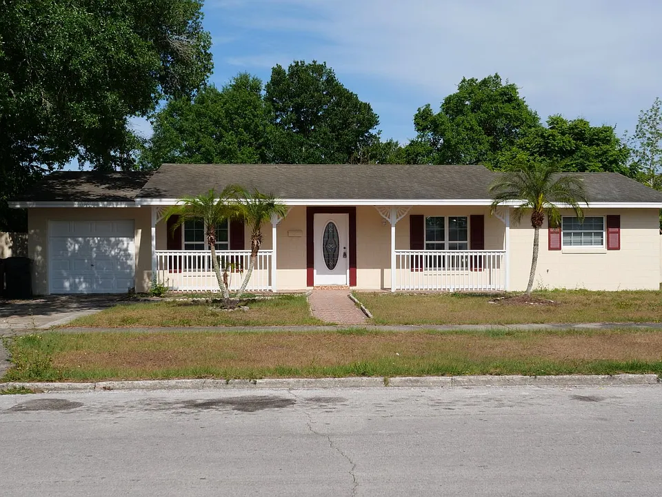 521 Chiles Ln