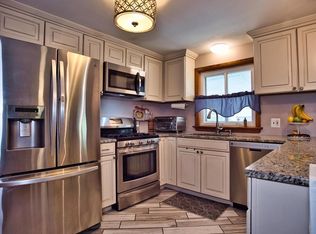 348 Summit St #A, Fall River, MA 02724