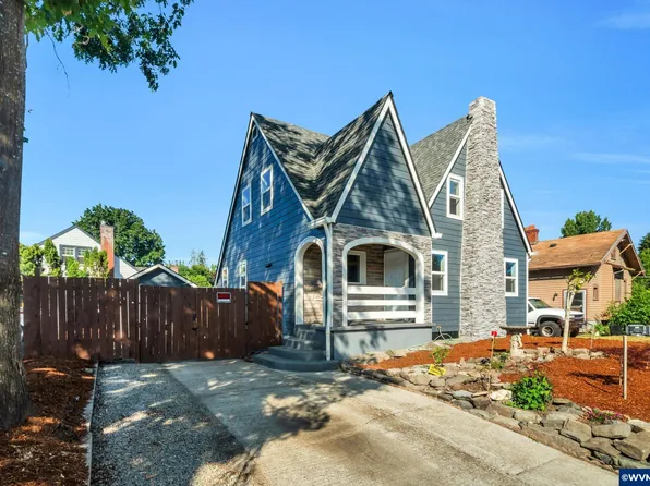 2011 Myrtle Ave NE, Salem, OR 97301