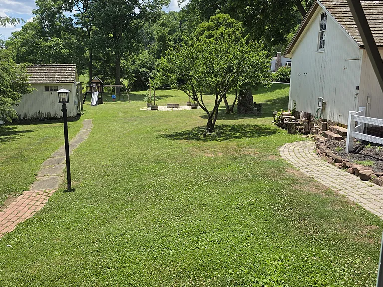 882 Fritztown Rd — Photo 38