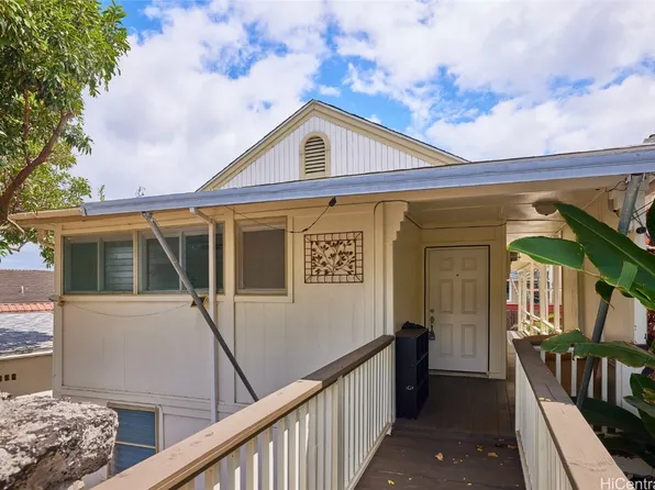 206 Madeira St, Honolulu, HI 96813