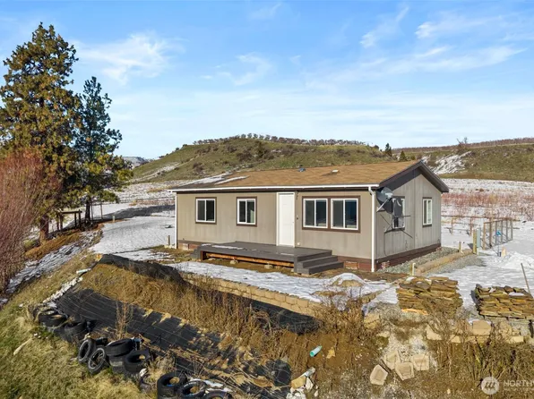 565 Boyd Loop Rd, Manson, WA 98831