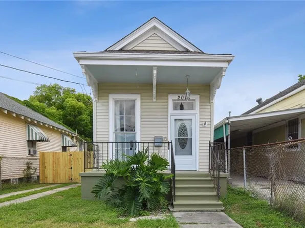 2018 Adams St, New Orleans, LA 70118
