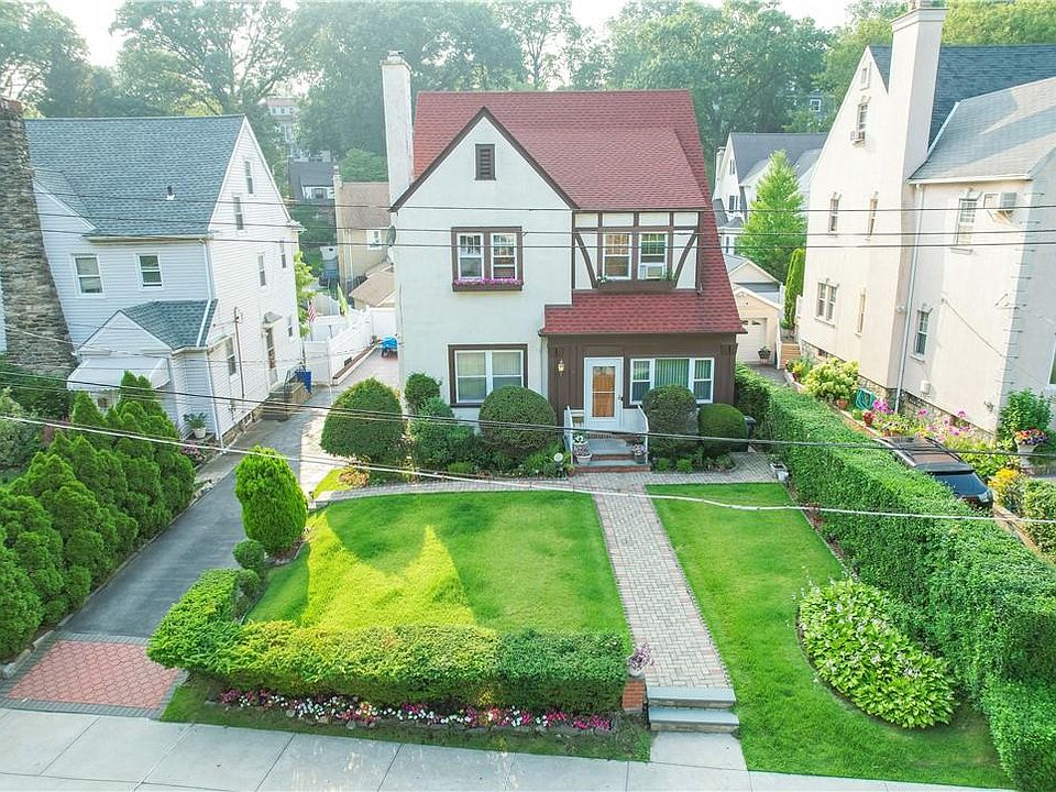 1st image of 14 Darwood Place