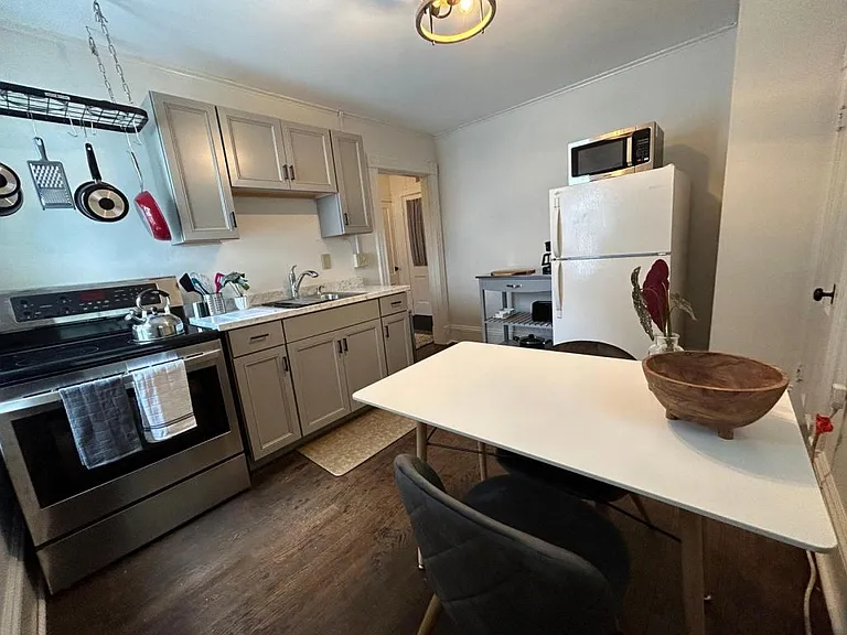 8 S Union St #2 — Photo 8