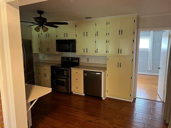 4th image of 219 Fairview Dr