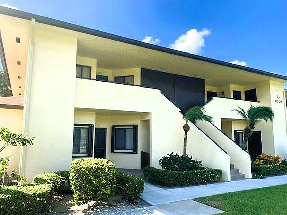 3rd image of 6303 SE Williamsburg Drive #101