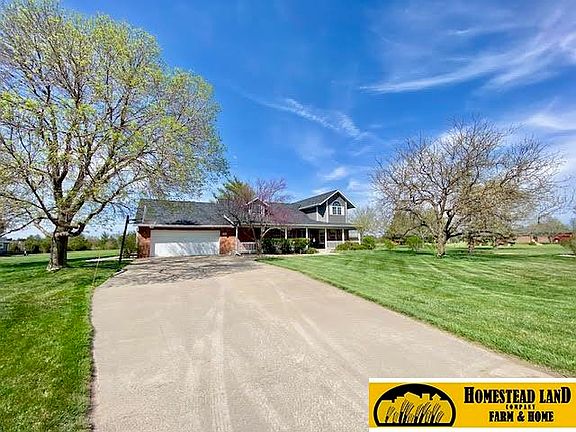 511 31st St, Fairbury, NE 68352 | Zillow