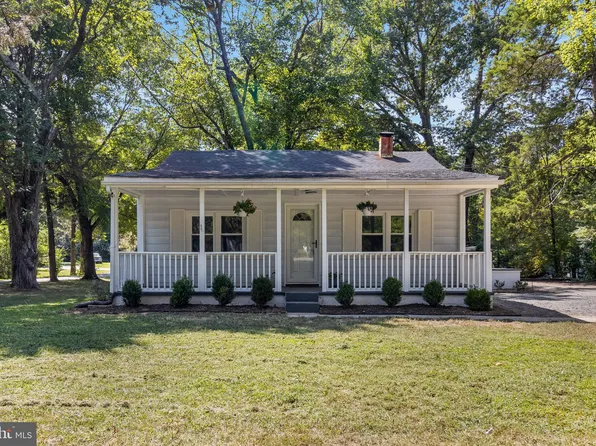 19731 Three Notch Rd, Lexington Park, MD 20653