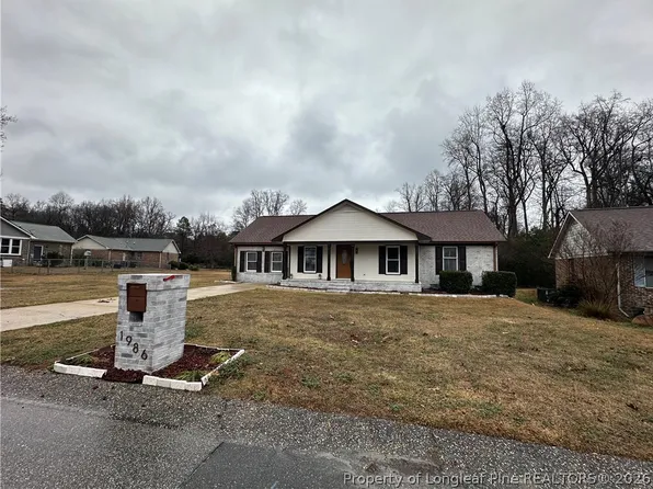 1986 Christopher Way, Fayetteville, NC 28303