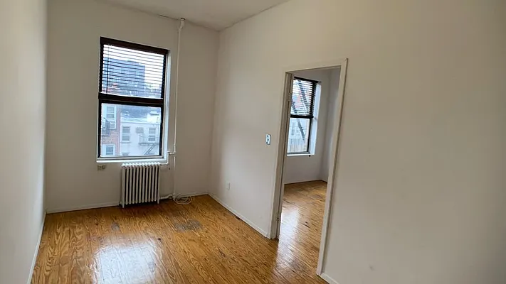 Rented by Nooklyn NYC LLC | media 8
