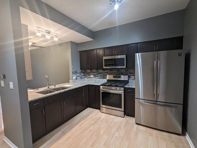 335 Hunterdon Ct, Schaumburg, IL, 60194
