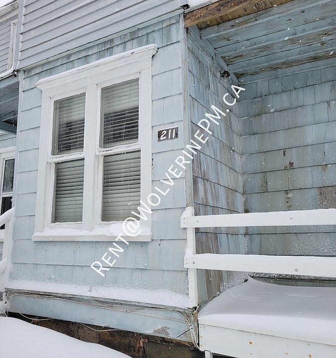 Building Photo 3