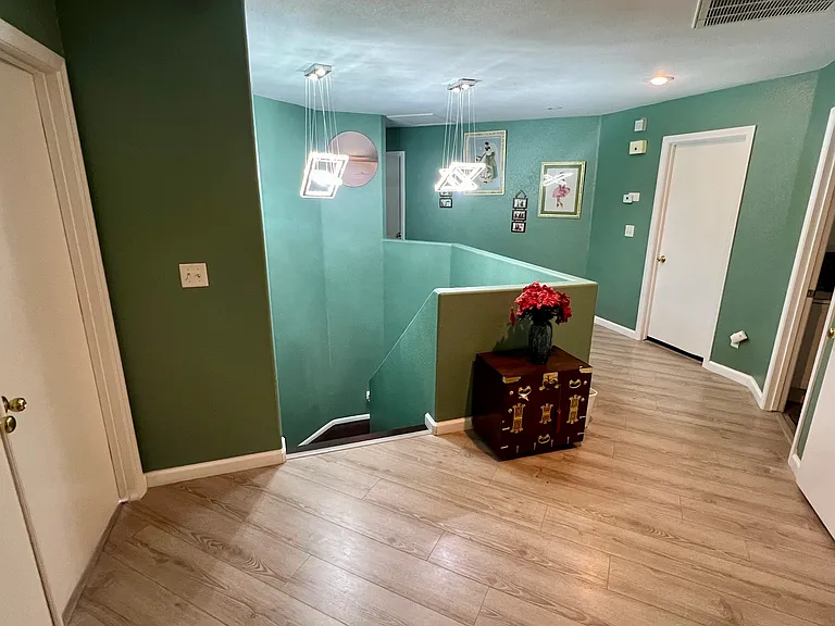 4933 Naff Ridge Dr — Photo 23