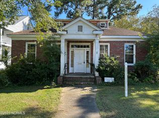 121 E Market St, Hertford, NC 27944
