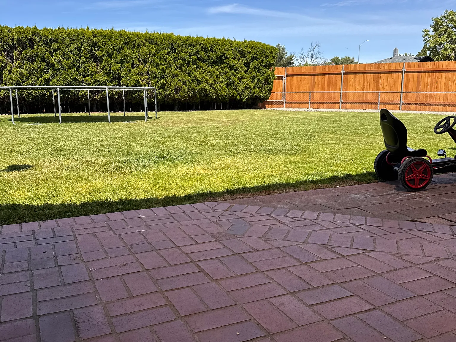 5 bed, 2348 sqft, $3,200 — Photo 4