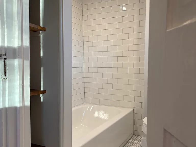 1419 S Fern St — Photo 7