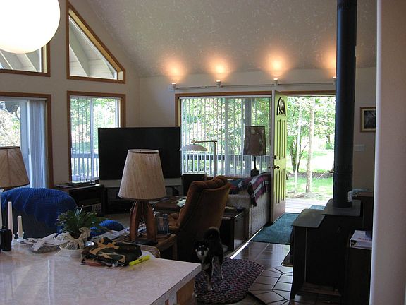 Great room living room w/ tall windows