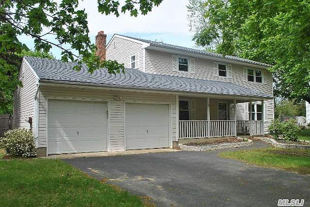 1st image of 15 Buccaneer Ln
