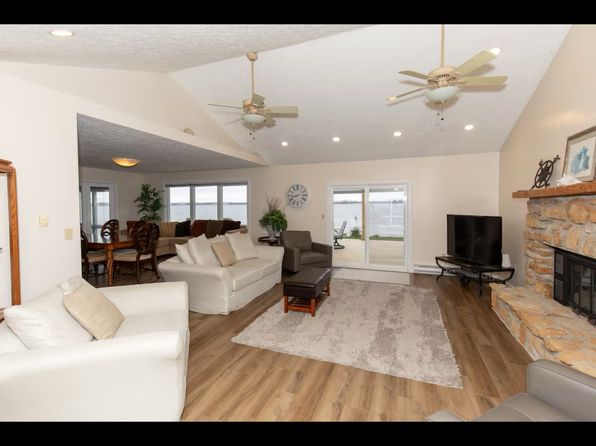 1211 Cedar Point Rd