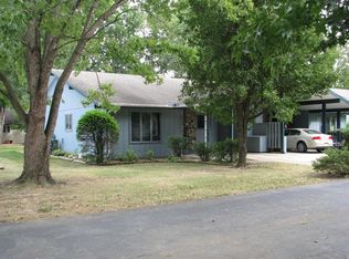 22 Oak Ct, Branson, MO 65616