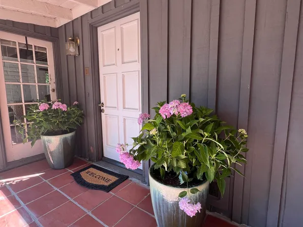 1064 Sunnybrook Dr, Lafayette, CA 94549