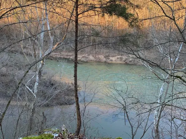 001-00820-000 Breezewood Ln, Flippin, AR 72634