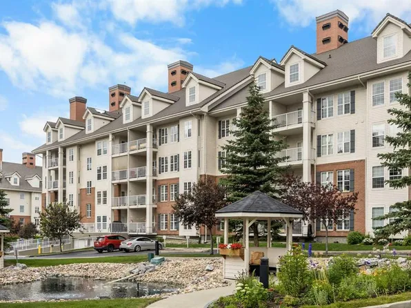 151 SE Country Village Rd NE #2458, Calgary, AB T3K 5X5
