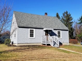 21 Stoneleigh Rd, Holden, MA 01520