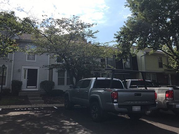3rd image of 808 S Woodlyn Dr