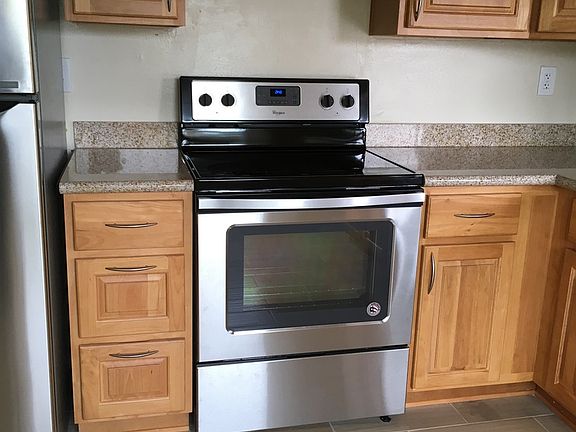 3rd image of 3131-3157 Solano Ave #3143