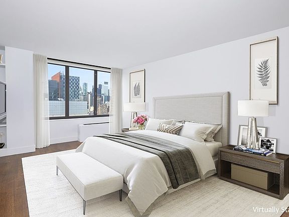 4th image of 422 E 72nd St APT 33C