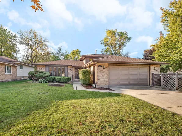 6919 177th St, Tinley Park, IL 60477