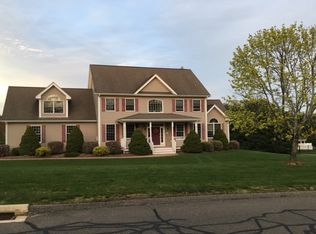 4 Gasek Farms Rd, Ellington, CT 06029