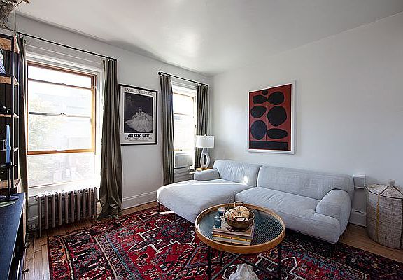 2nd image of 85 Bergen St APT C1