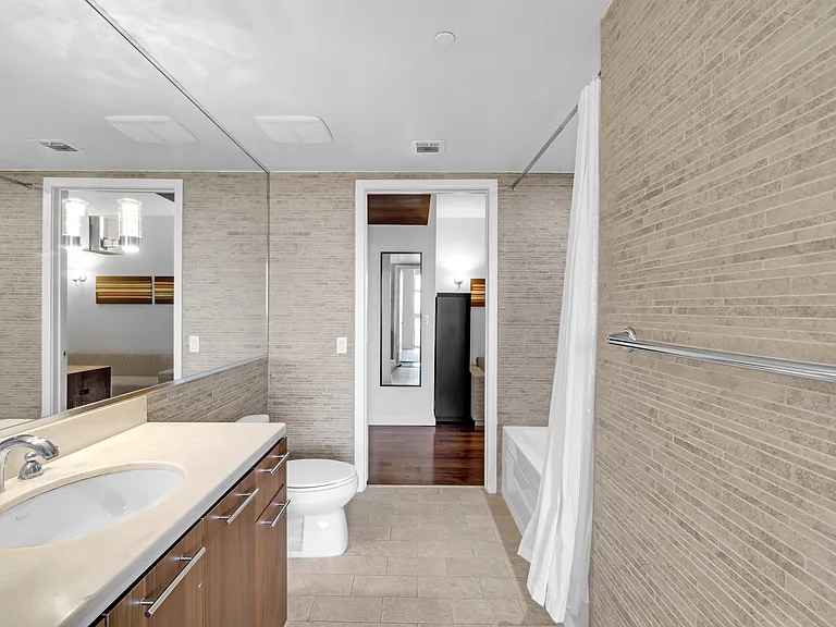 50 Biscayne Blvd #904 — Photo 5