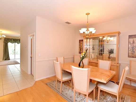 3rd image of 9309 Mandrake Ct