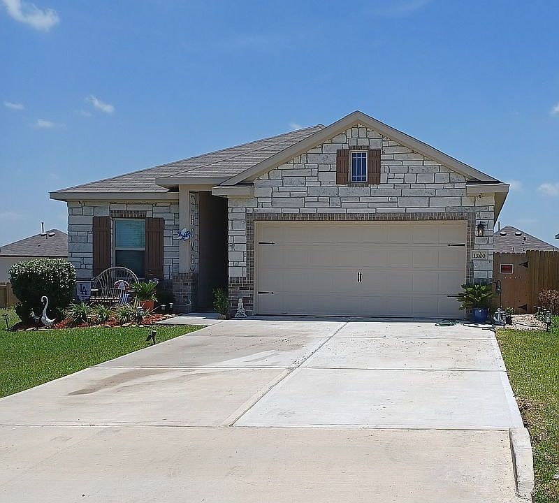 2nd image of 13100 Laura Lake Dr